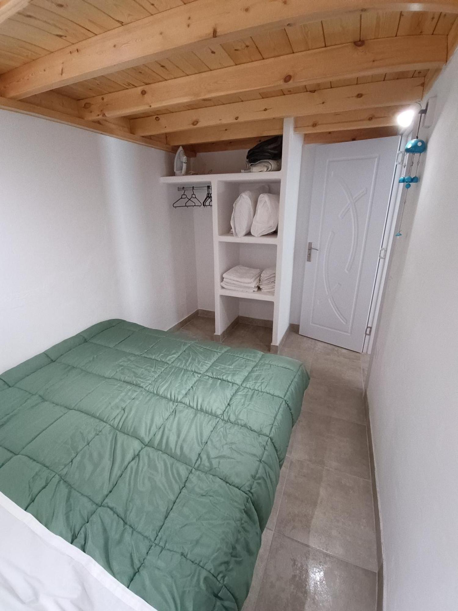 Tinos Youth Apartment Dış mekan fotoğraf